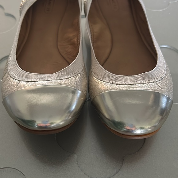COACH Women's Dalia Gold Ballet Flat Size 9 1/2 - Picture 9 of 17